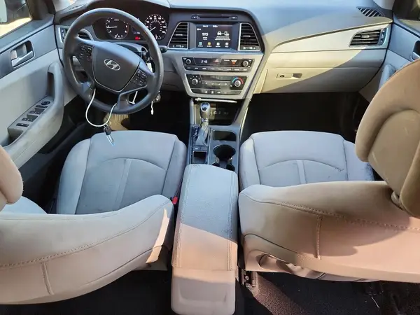 5NPE24AF2HH554455 2017 HYUNDAI SONATA - Image 8