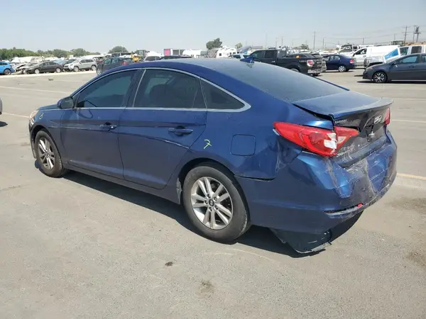 5NPE24AF2HH555024 2017 HYUNDAI SONATA - Image 2