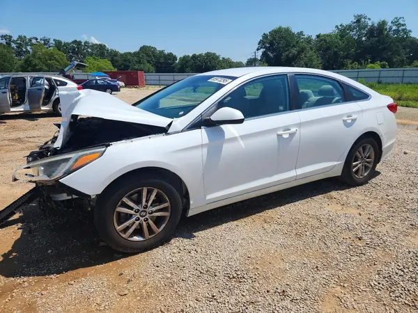 5NPE24AF2HH555895 2017 HYUNDAI SONATA - Image 1