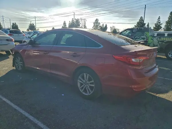 5NPE24AF2HH557825 2017 HYUNDAI SONATA - Image 2