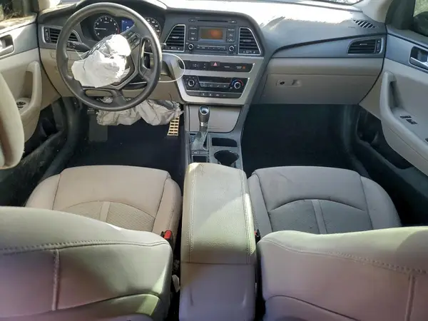 5NPE24AF2HH557825 2017 HYUNDAI SONATA - Image 8