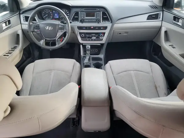 5NPE24AF2HH558568 2017 HYUNDAI SONATA - Image 8