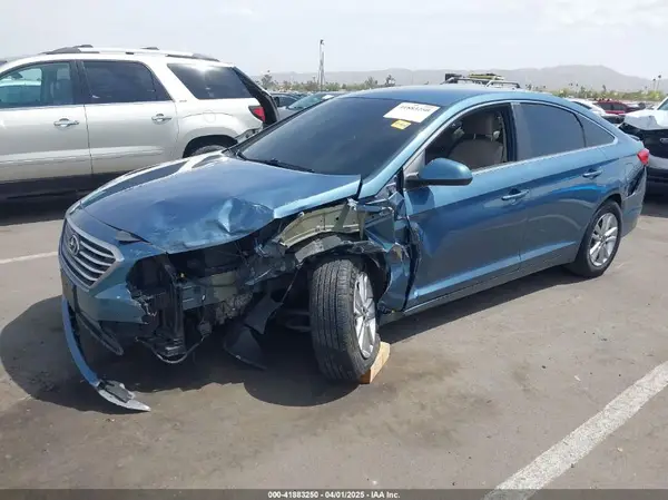 5NPE24AF2HH562152 2017 HYUNDAI SONATA - Image 2