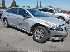 5NPE24AF2HH563107 2017 HYUNDAI SONATA