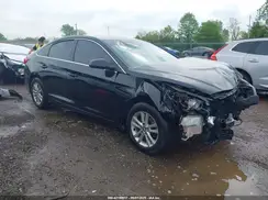 5NPE24AF2HH565424 2017 HYUNDAI SONATA