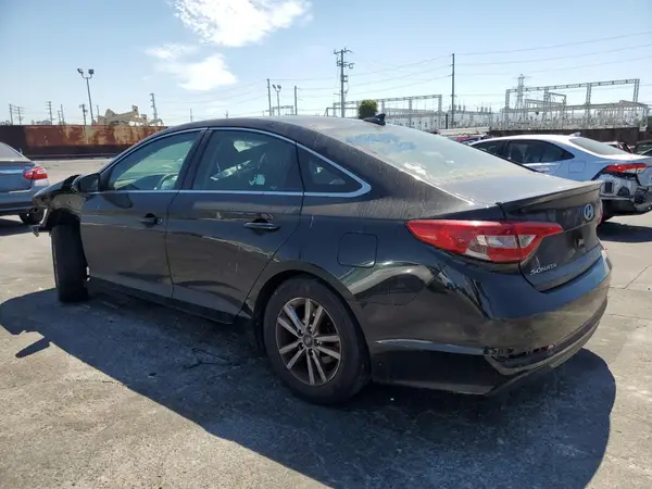 5NPE24AF2HH565648 2017 HYUNDAI SONATA - Image 2