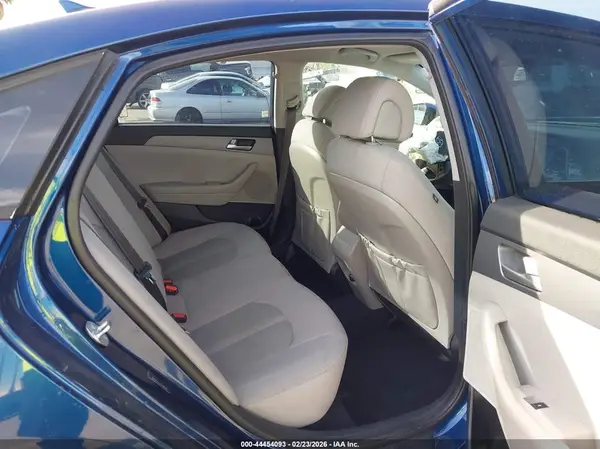 5NPE24AF2HH566489 2017 HYUNDAI SONATA - Image 8