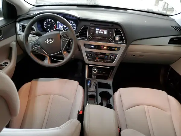 5NPE24AF2HH567724 2017 HYUNDAI SONATA - Image 8