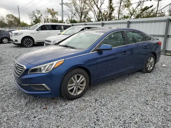 5NPE24AF2HH570803 2017 HYUNDAI SONATA - Image 1