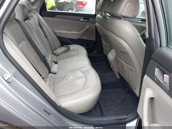 5NPE24AF2HH571935 2017 HYUNDAI SONATA - Image 8