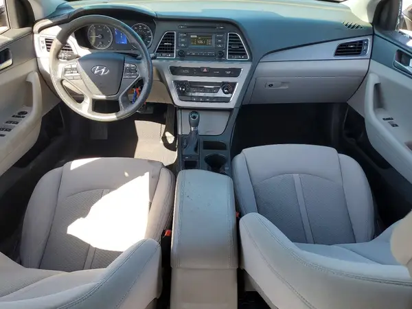 5NPE24AF2HH572857 2017 HYUNDAI SONATA - Image 8