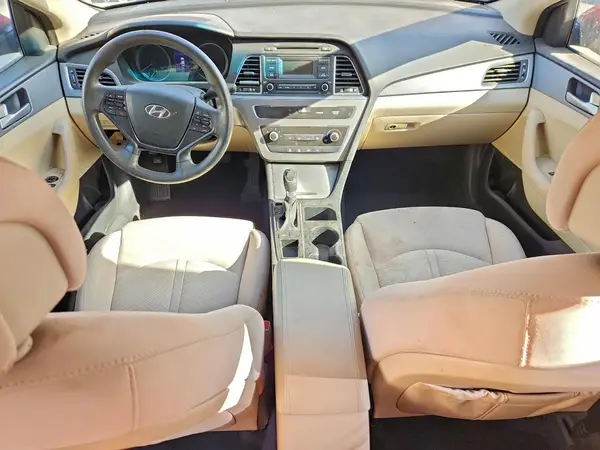 5NPE24AF2HH574172 2017 HYUNDAI SONATA - Image 8