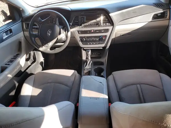 5NPE24AF2HH575080 2017 HYUNDAI SONATA - Image 8