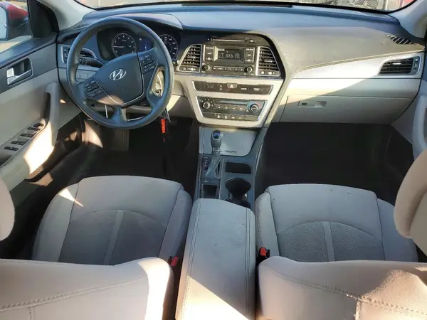 5NPE24AF2HH579260 2017 HYUNDAI SONATA - Image 8