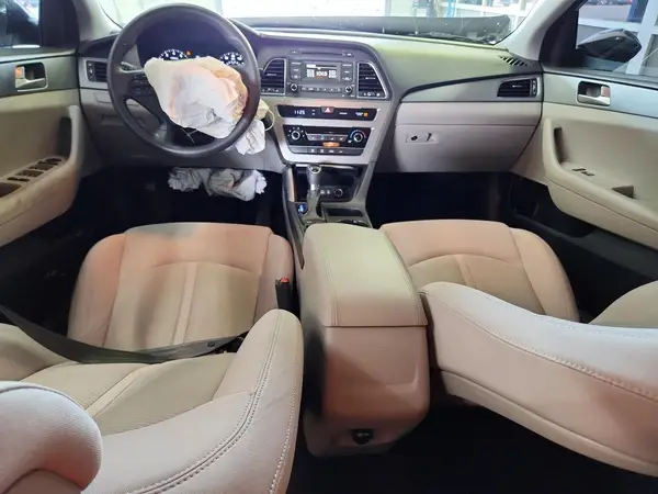 5NPE24AF2HH581249 2017 HYUNDAI SONATA - Image 8