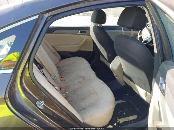 5NPE24AF2HH583163 2017 HYUNDAI SONATA - Image 8