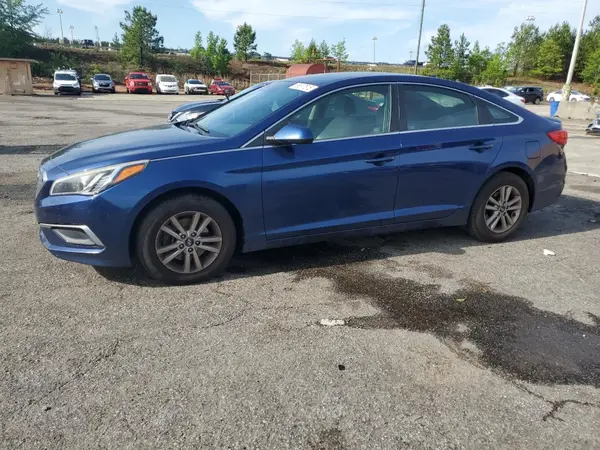 5NPE24AF2HH585379 2017 HYUNDAI SONATA - Image 1