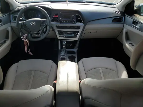 5NPE24AF2HH585379 2017 HYUNDAI SONATA - Image 8
