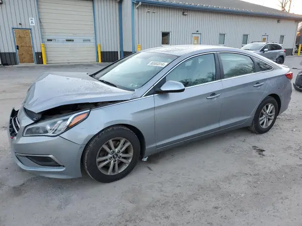 5NPE24AF2HH587729 2017 HYUNDAI SONATA - Image 1
