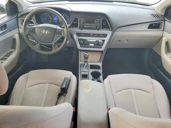 5NPE24AF2HH589206 2017 HYUNDAI SONATA - Image 8