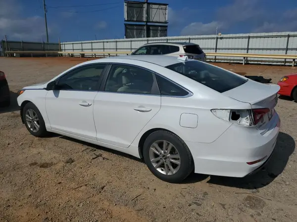 5NPE24AF2HH590212 2017 HYUNDAI SONATA - Image 2