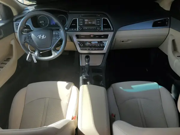 5NPE24AF2HH590212 2017 HYUNDAI SONATA - Image 8