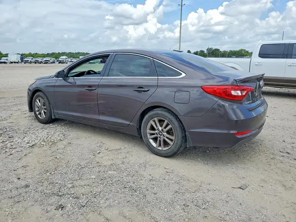 5NPE24AF2HH592655 2017 HYUNDAI SONATA - Image 2