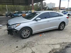 5NPE24AF2HH595202 2017 HYUNDAI SONATA