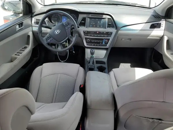 5NPE24AF2HH596186 2017 HYUNDAI SONATA - Image 8