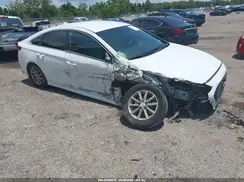 5NPE24AF2JH597621 2018 HYUNDAI SONATA