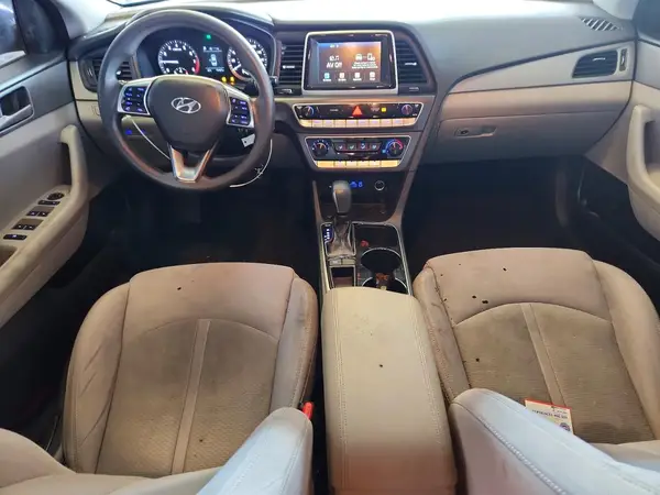 5NPE24AF2JH598400 2018 HYUNDAI SONATA - Image 8