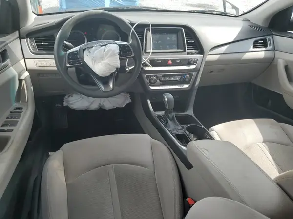 5NPE24AF2JH602607 2018 HYUNDAI SONATA - Image 8