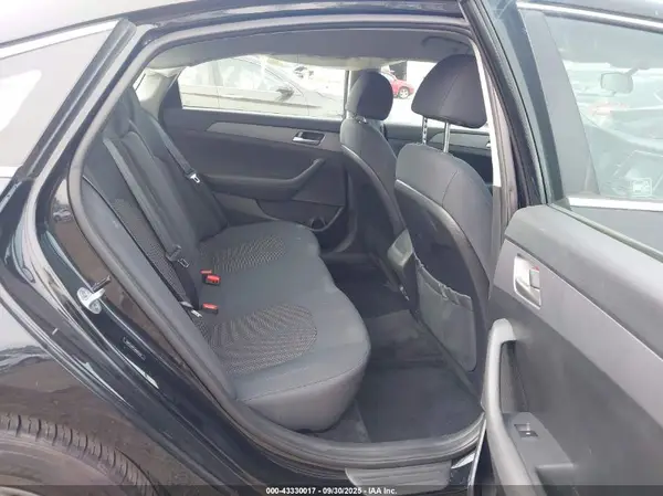 5NPE24AF2JH605216 2018 HYUNDAI SONATA - Image 8