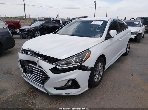 5NPE24AF2JH606575 2018 HYUNDAI SONATA - Image 2