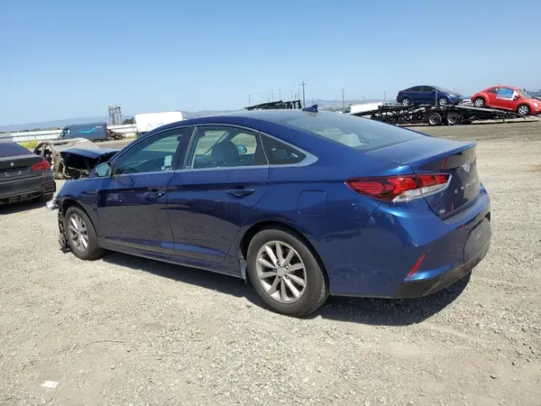 5NPE24AF2JH607807 2018 HYUNDAI SONATA - Image 2