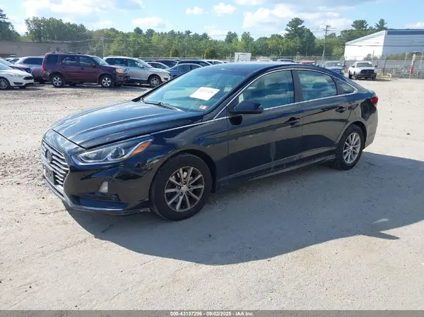 5NPE24AF2JH607841 2018 HYUNDAI SONATA - Image 2