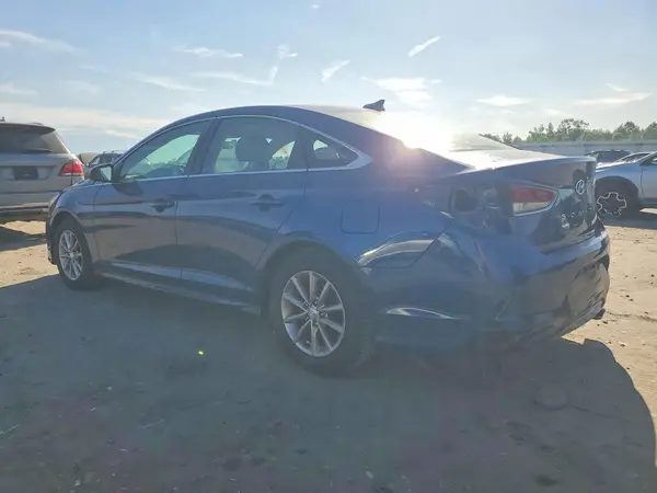 5NPE24AF2JH611503 2018 HYUNDAI SONATA - Image 2
