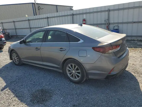 5NPE24AF2JH613638 2018 HYUNDAI SONATA - Image 2