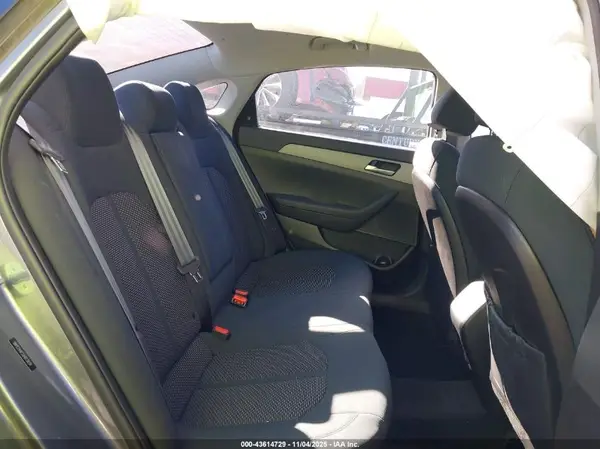 5NPE24AF2JH613834 2018 HYUNDAI SONATA - Image 8