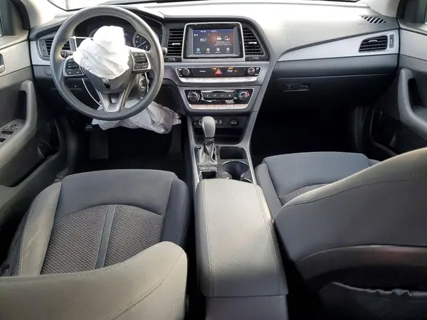 5NPE24AF2JH615504 2018 HYUNDAI SONATA - Image 8