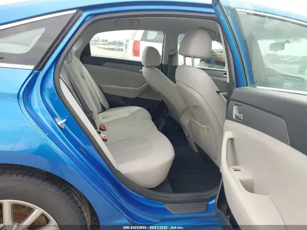 5NPE24AF2JH617673 2018 HYUNDAI SONATA - Image 8