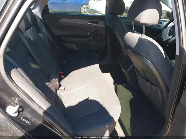 5NPE24AF2JH618807 2018 HYUNDAI SONATA - Image 8