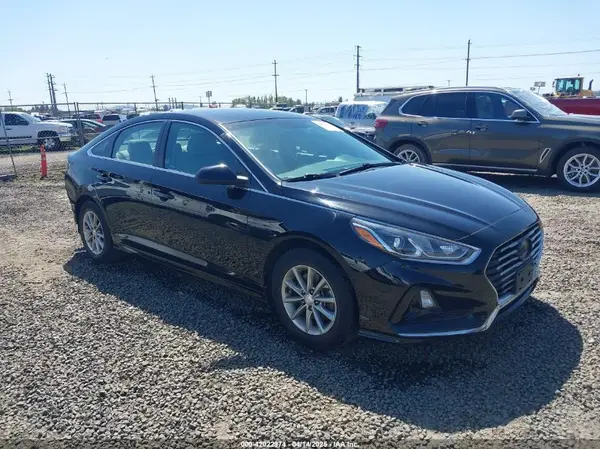 5NPE24AF2JH620184 2018 HYUNDAI SONATA - Image 1