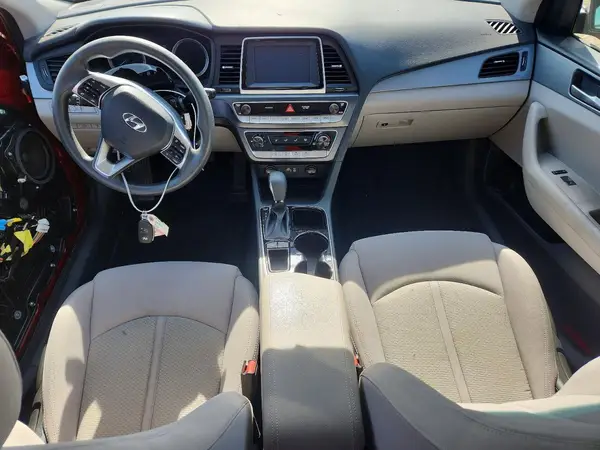 5NPE24AF2JH621044 2018 HYUNDAI SONATA - Image 8