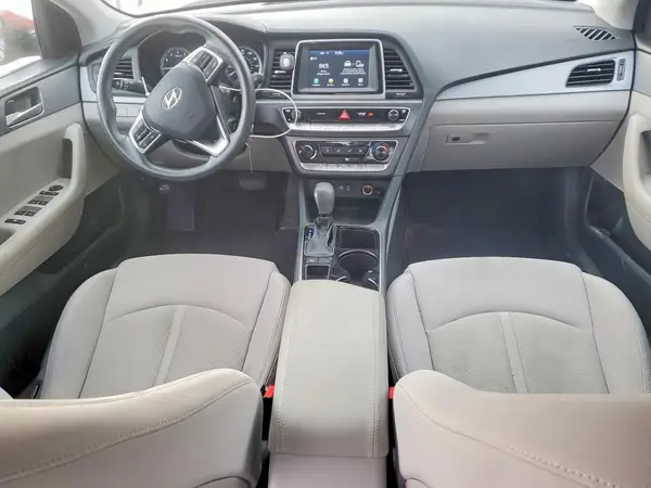 5NPE24AF2JH621688 2018 HYUNDAI SONATA - Image 8