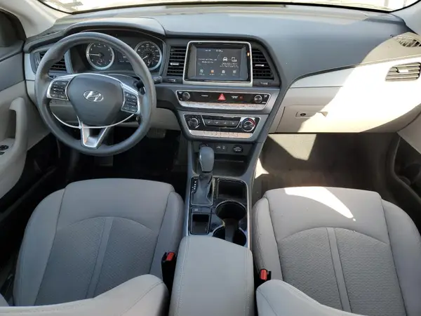5NPE24AF2JH622856 2018 HYUNDAI SONATA - Image 8