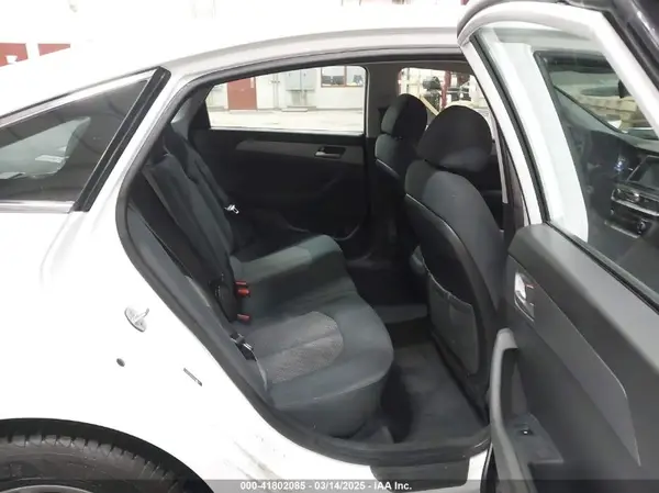 5NPE24AF2JH622890 2018 HYUNDAI SONATA - Image 8