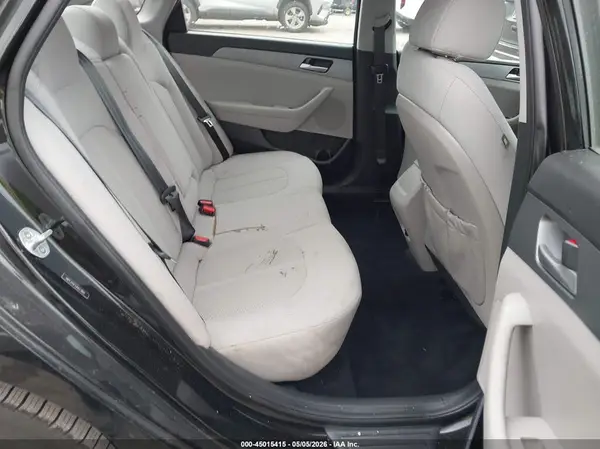 5NPE24AF2JH623800 2018 HYUNDAI SONATA - Image 8