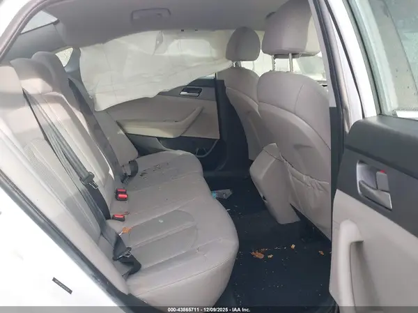 5NPE24AF2JH623859 2018 HYUNDAI SONATA - Image 8