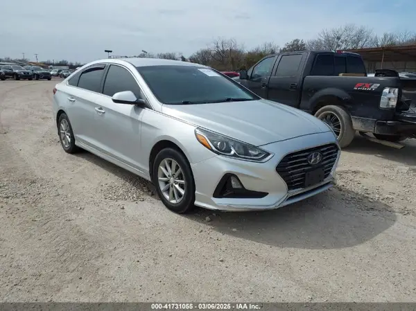 5NPE24AF2JH624252 2018 HYUNDAI SONATA - Image 1